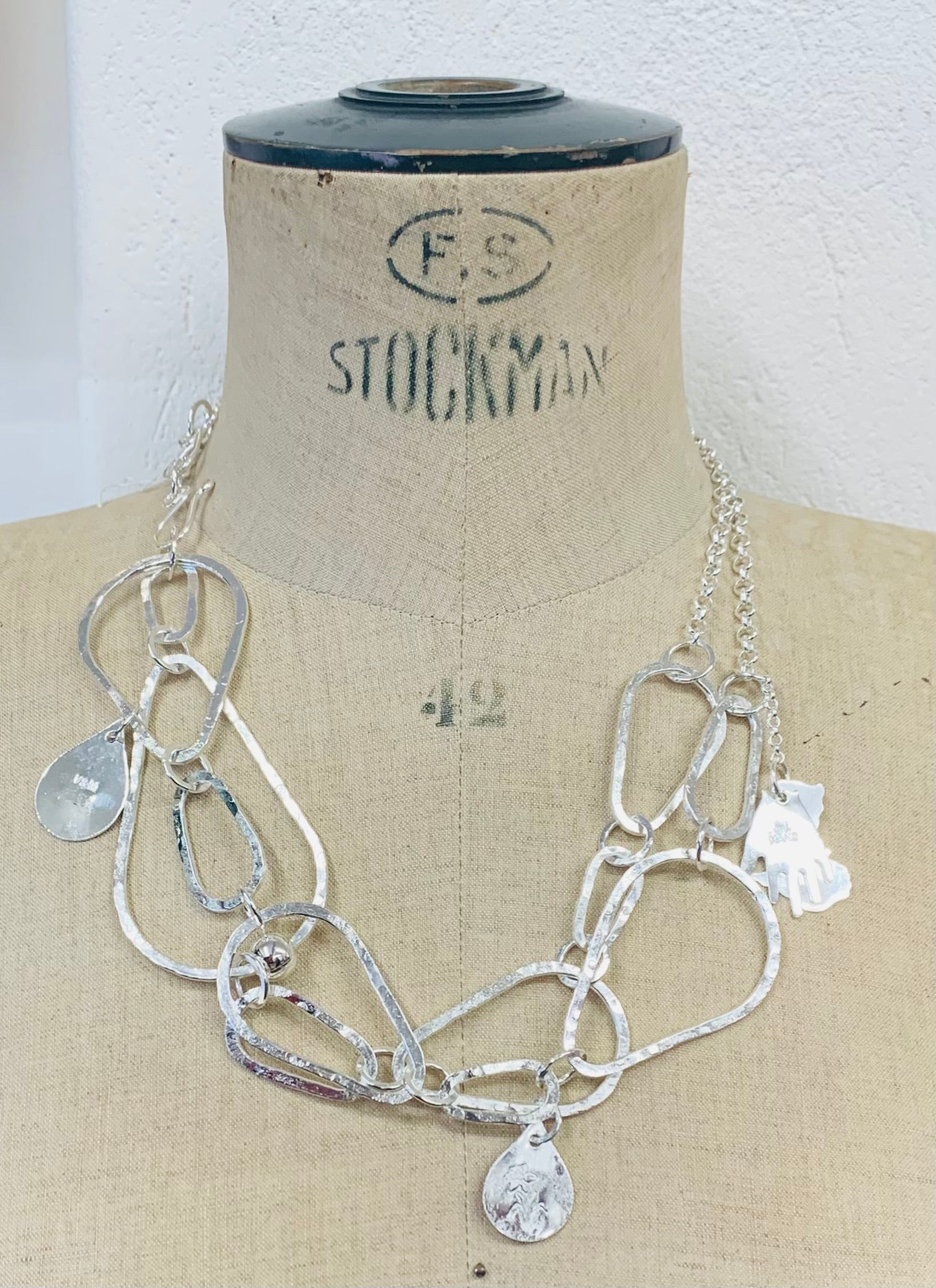 Pear necklace silver