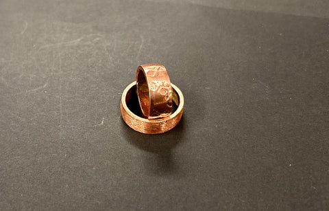 Classic copper ring