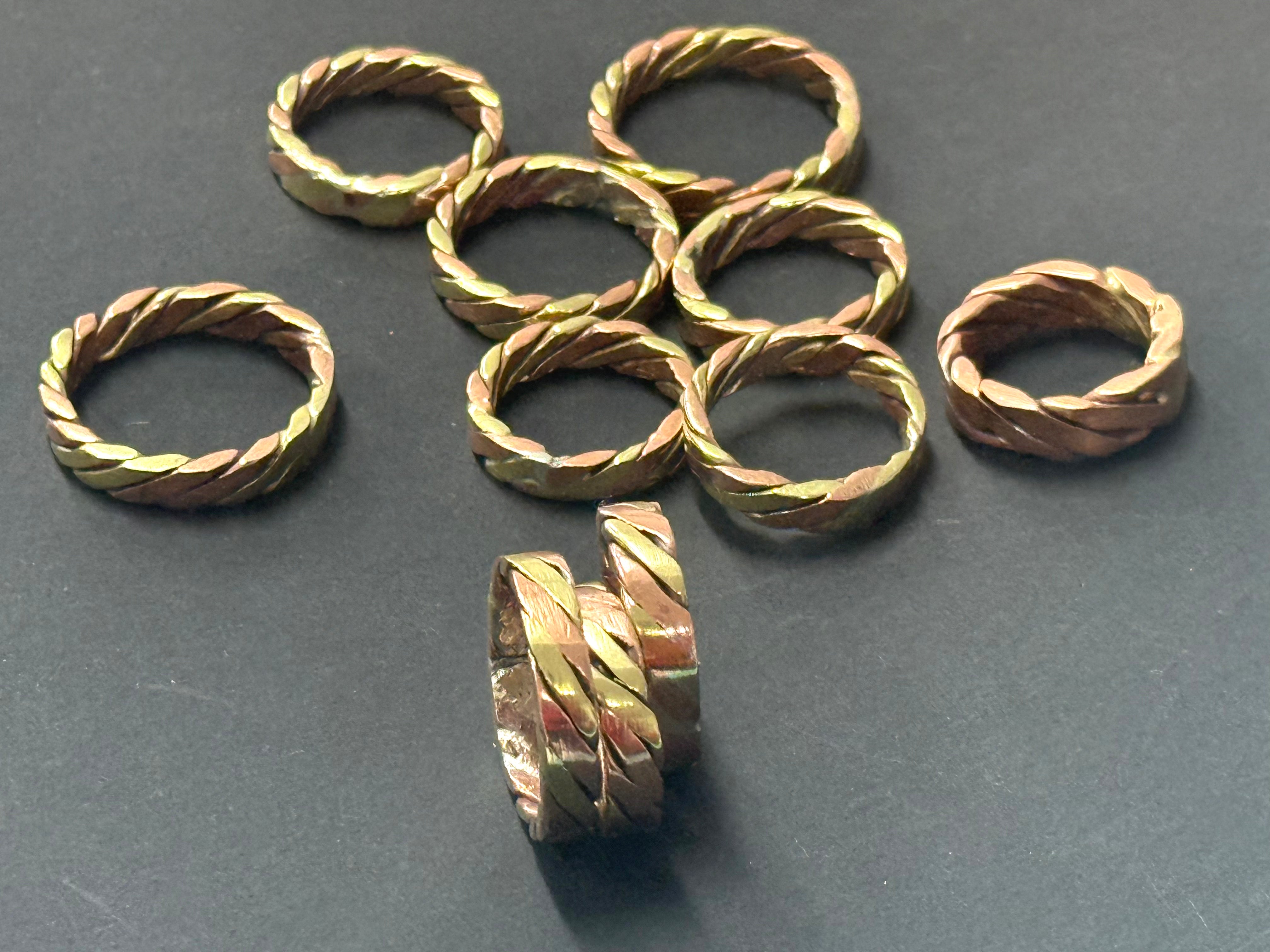 Plaited copper and brass ring