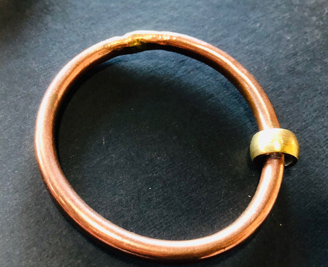 Classic copper bangle with bead