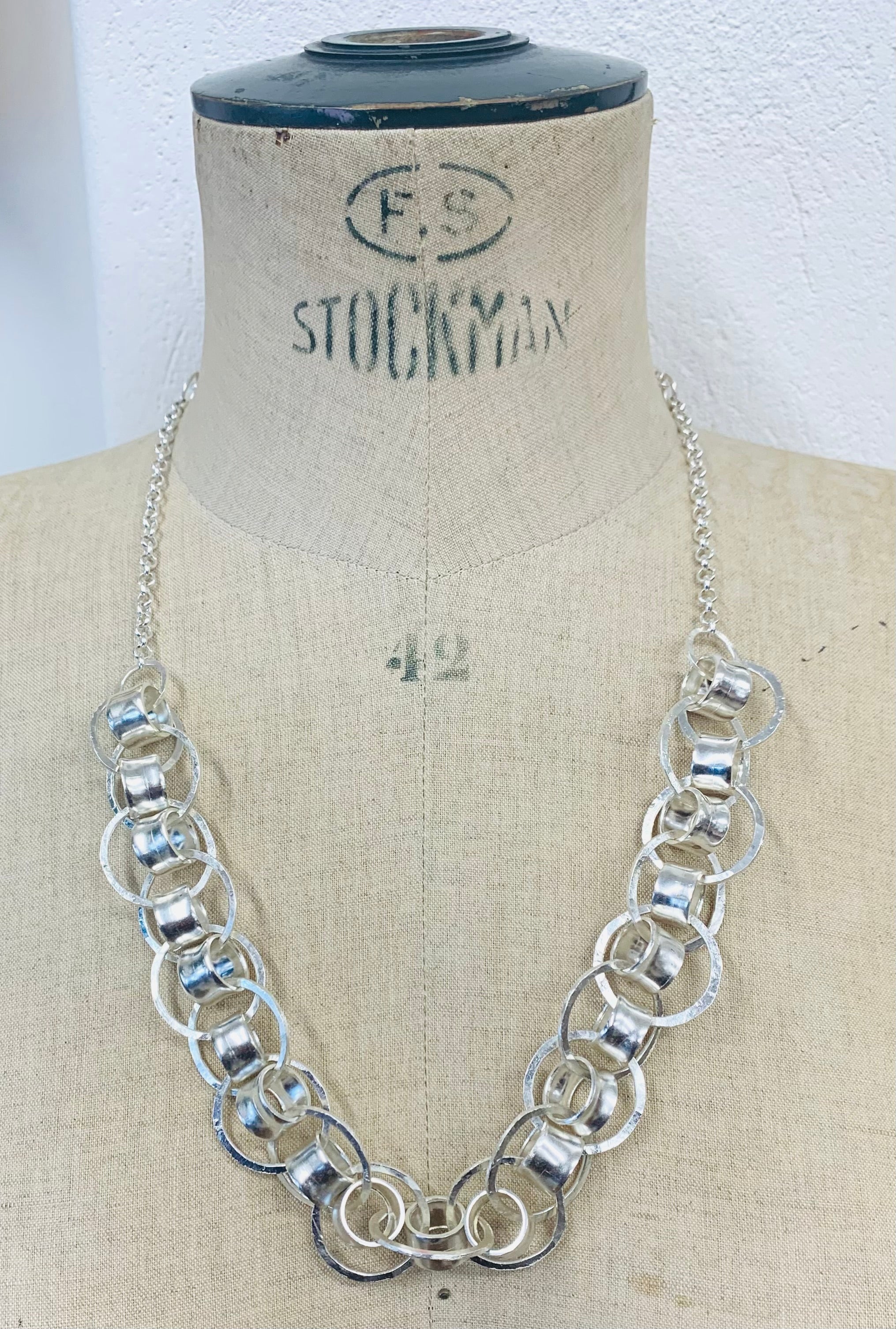 Conetica silver necklace