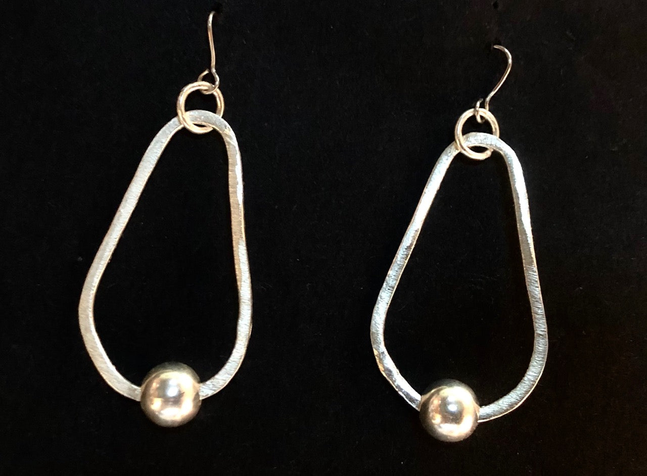 Hoop and bead pear silver earrings