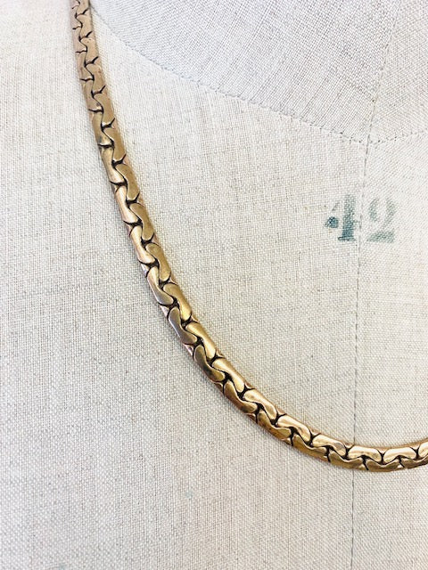 Narrow snake chain brass