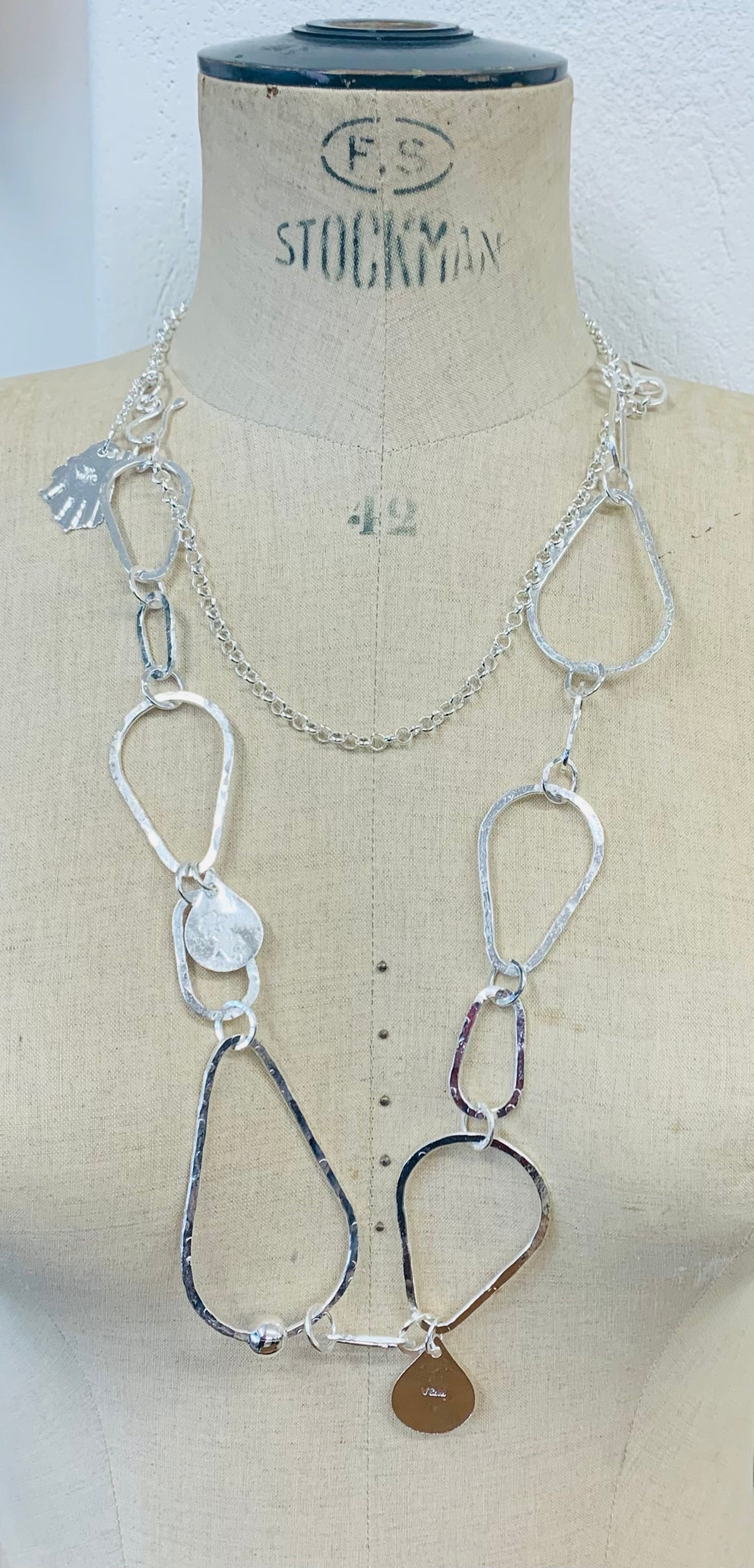 Pear necklace silver