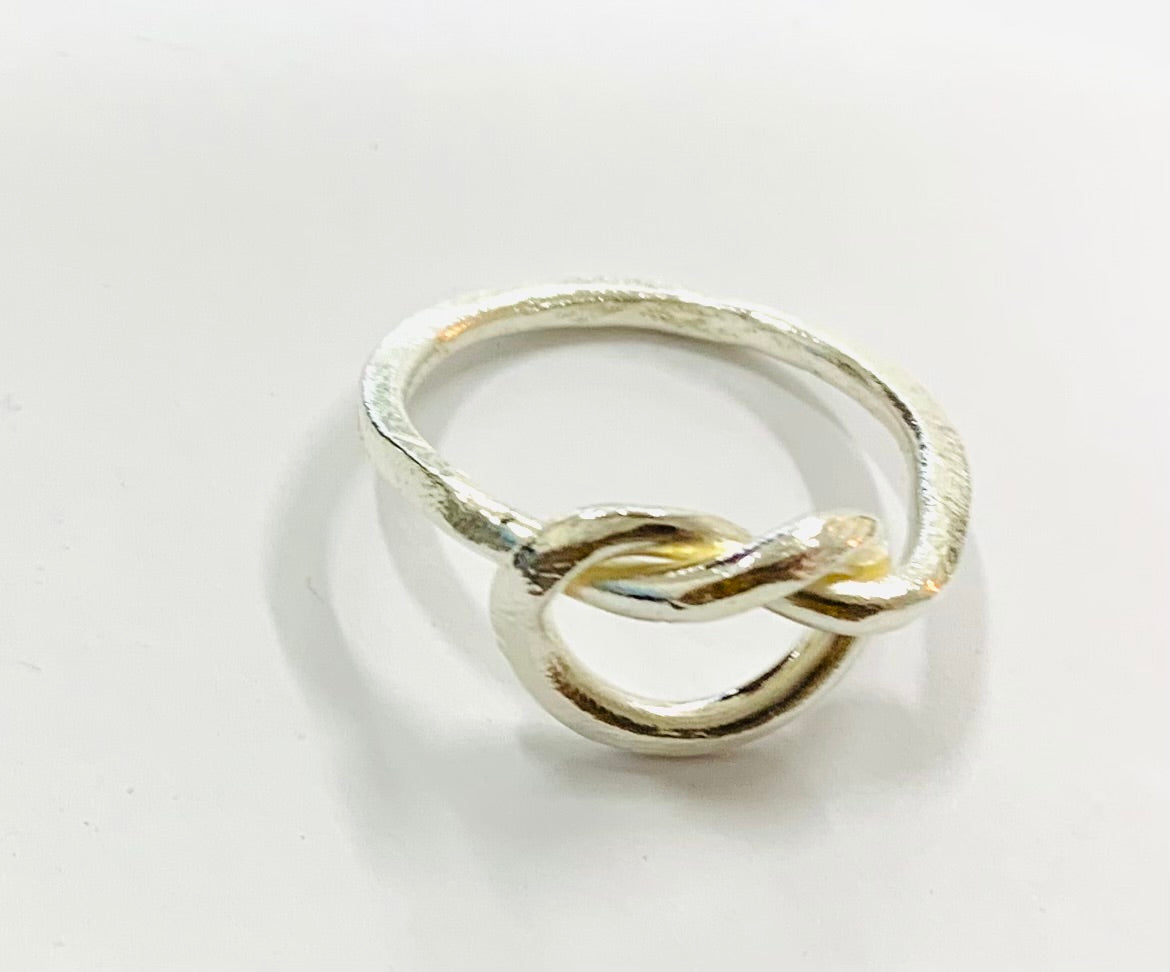 Pretzel silver knot ring