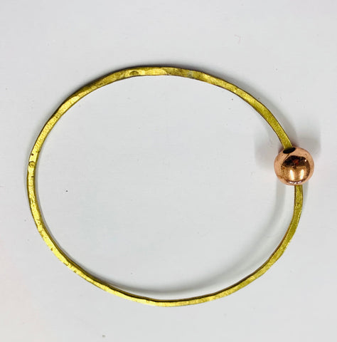 Thin brass bangle with bead
