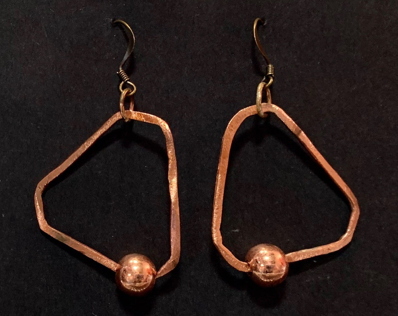 Hoop and bead copper earrings triangle