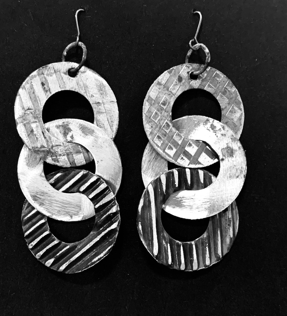 Triple retro silver earrings
